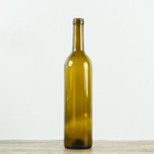 red wine bottle/glass bottle/Flasche/Бутылка/Bouteilles de vin/Botella de vino/Burdeos/Bordeaux/Бордо/whisky