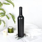 red wine bottle/glass bottle/Flasche/Бутылка/Bouteilles de vin/Botella de vino/Burdeos/Bordeaux/Бордо/whisky