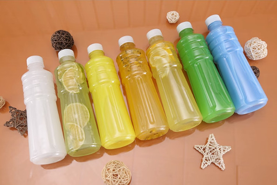 factory wholesale 300ml/500ml/1.5L beverage bottle/juice bottle/mineral water bottle/PET bottle/plastic bottle